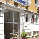 Topkapi Oezyavuz فندق اسطنبول